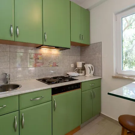 Awesome Home In Starigrad With House Sea View Holiday home *