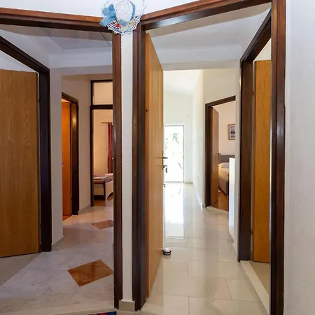 Holiday home Awesome Home In Starigrad With House Sea View Starigrad Paklenica
