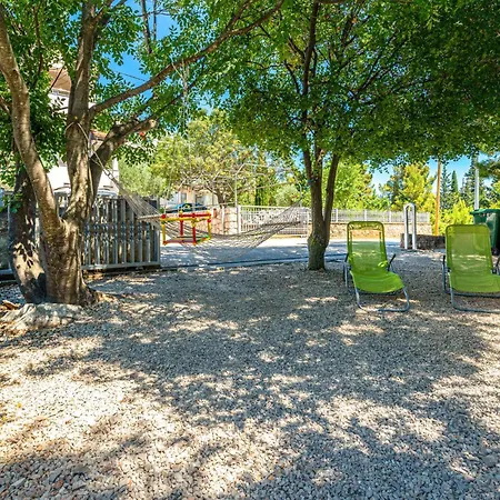 Awesome Home In Starigrad With House Sea View *
