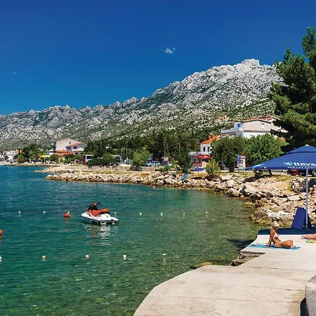 Awesome Home In Starigrad With House Sea View Holiday home *